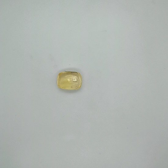 Yellow Sapphire (Pukhraj) 8.94 Ct Good quality